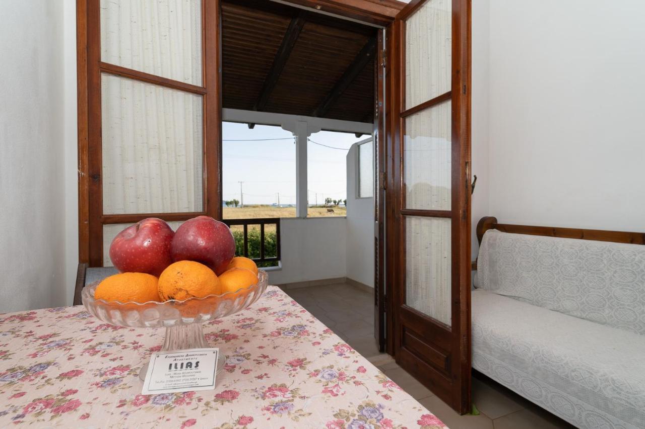 Ilias Apartments Метони Екстериор снимка
